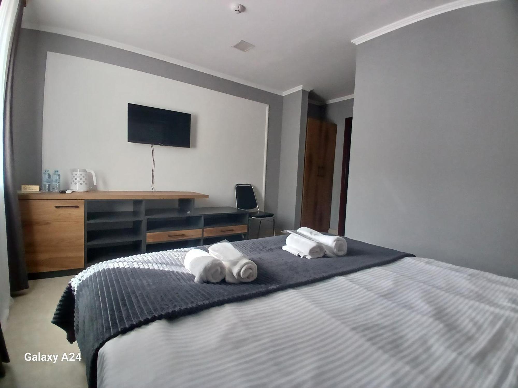 Hotel Rose Tbilisi Buitenkant foto