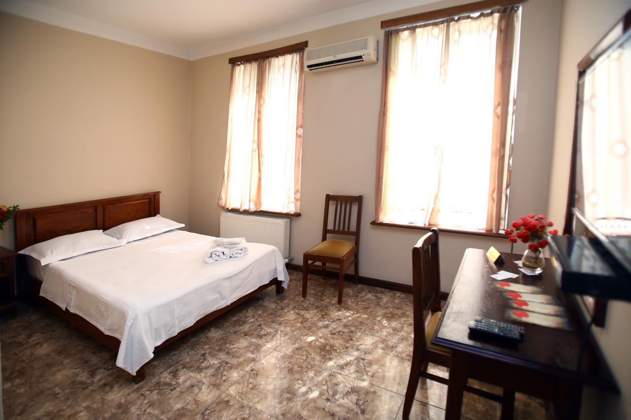 Hotel Rose Tbilisi Buitenkant foto