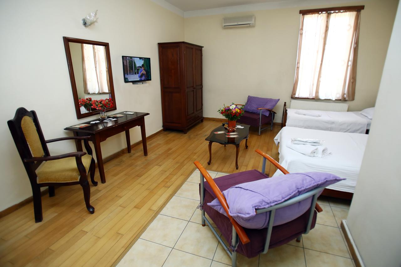 Hotel Rose Tbilisi Buitenkant foto