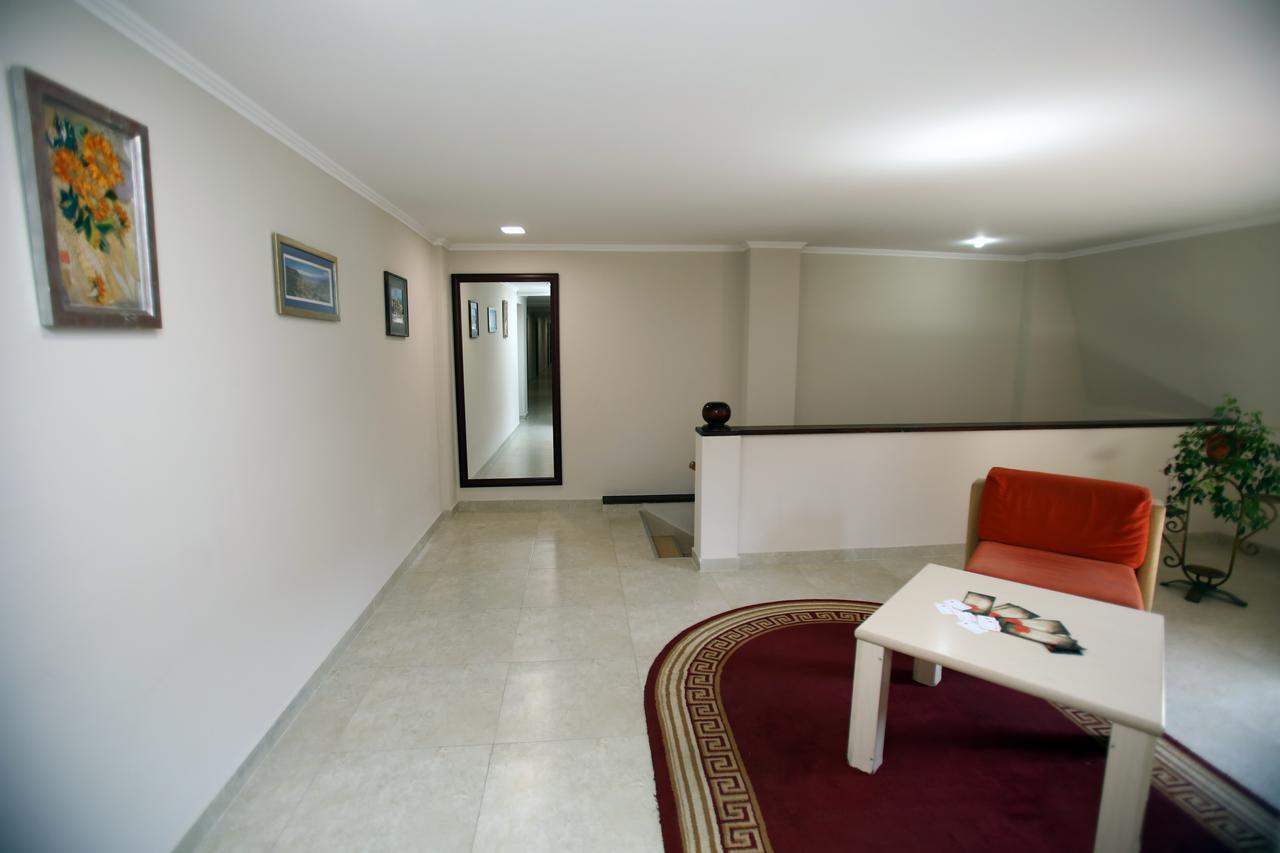 Hotel Rose Tbilisi Buitenkant foto