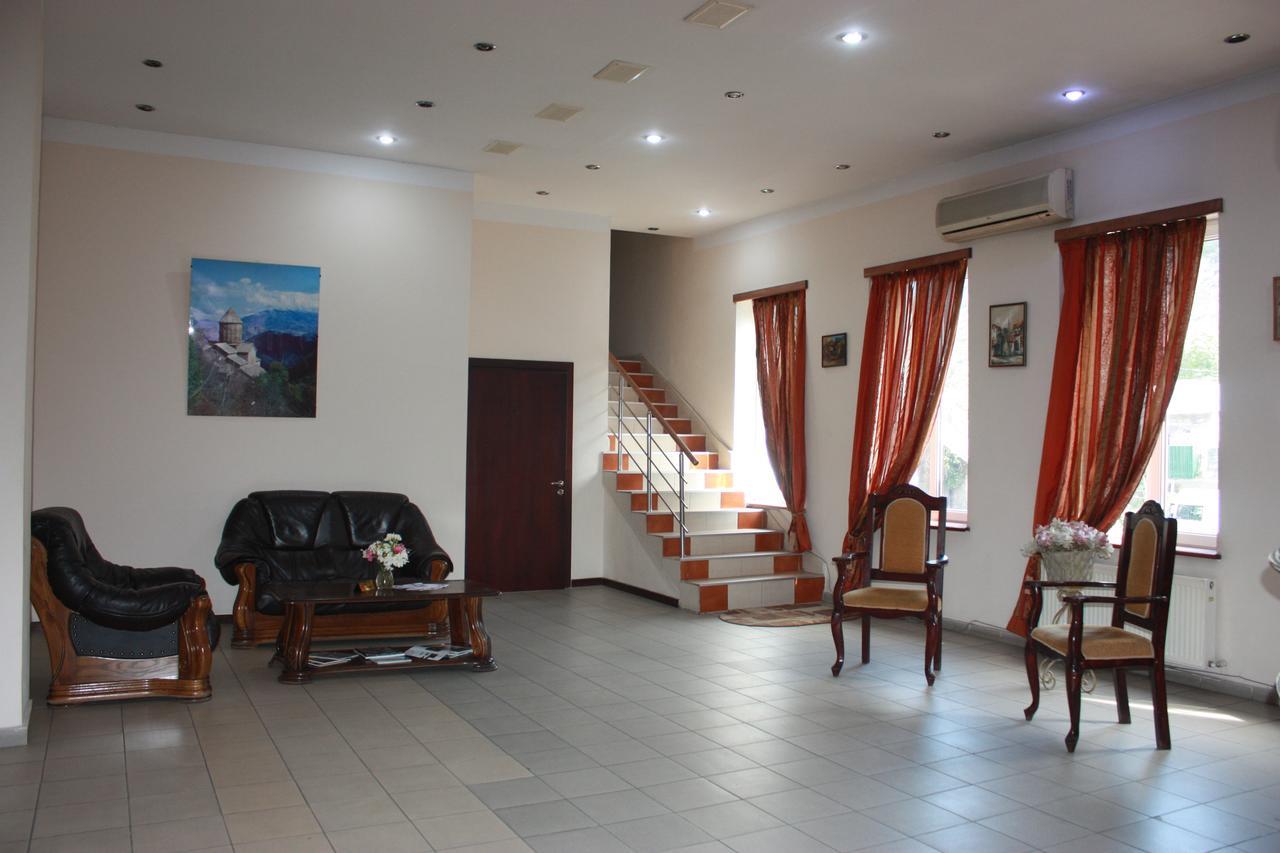 Hotel Rose Tbilisi Buitenkant foto